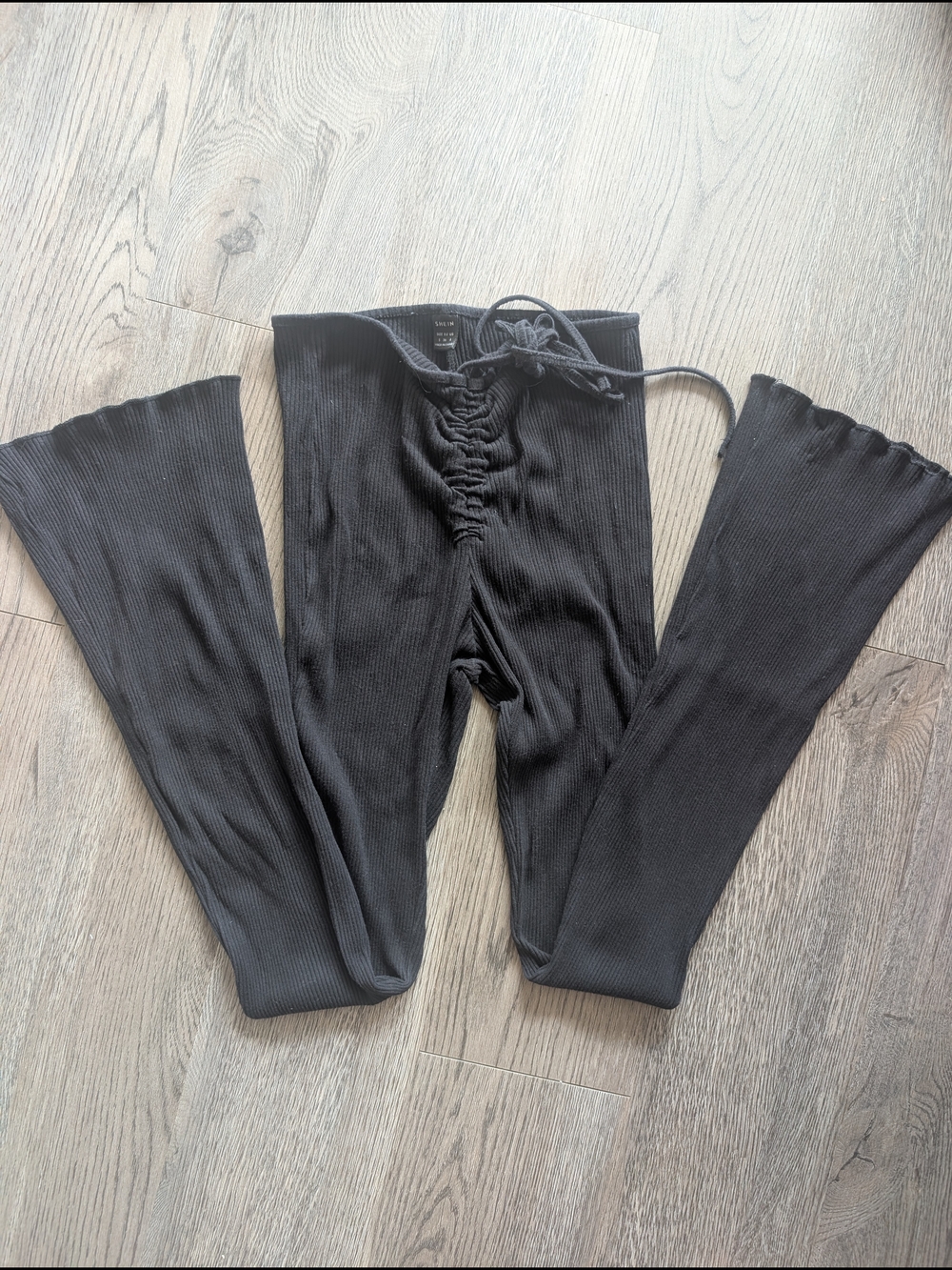 Ribbed Flare Drawstring Leggings